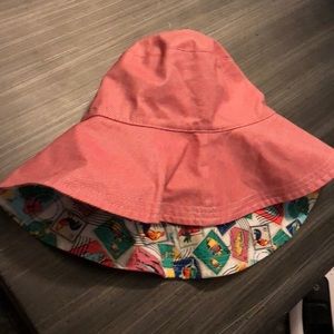 Beach hat reversible Vera Bradley brand new